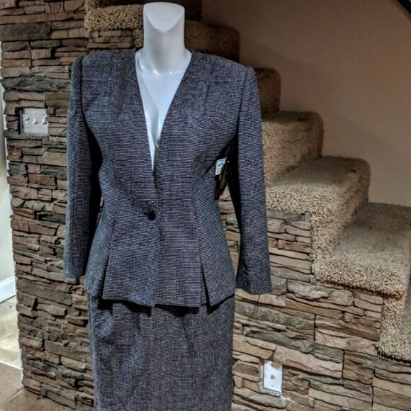 Vintage NWT Sassoon 2 piece suit 8/9 wool blend skirt career blazer - Picture 2 of 8